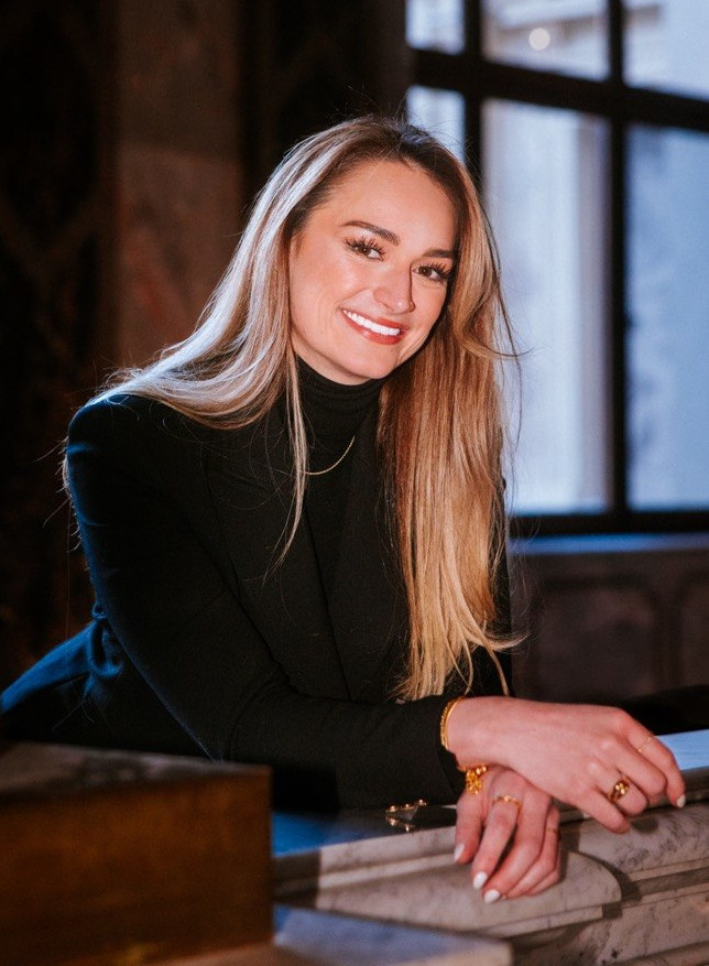 Alina Büchner, artist